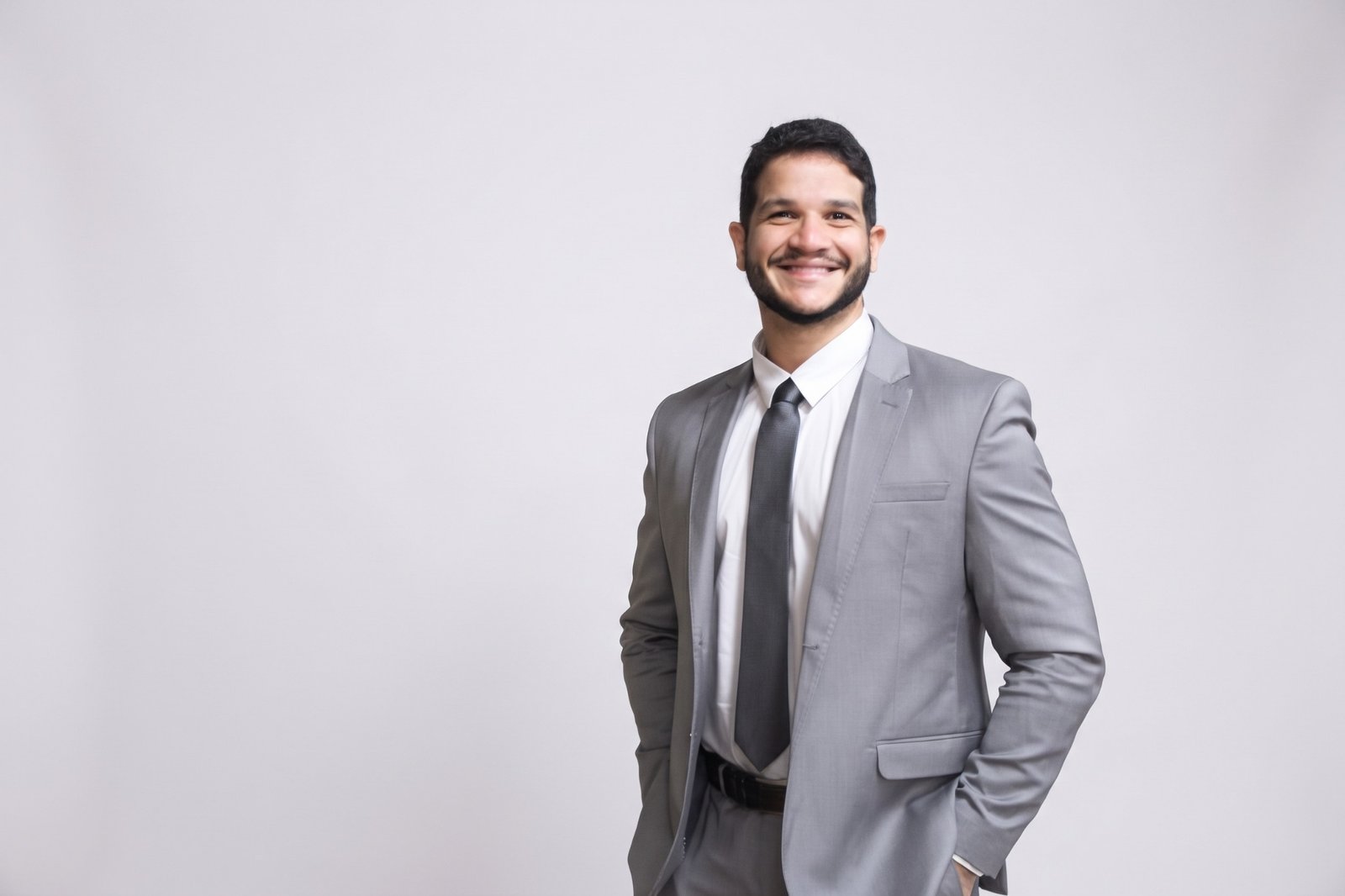 Retrato profissional do advogado Igor Quaresma Diniz